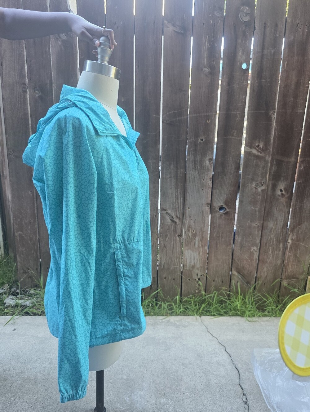 Columbia Aqua Blue Patterned Shell Jacket - Picture 3 of 4